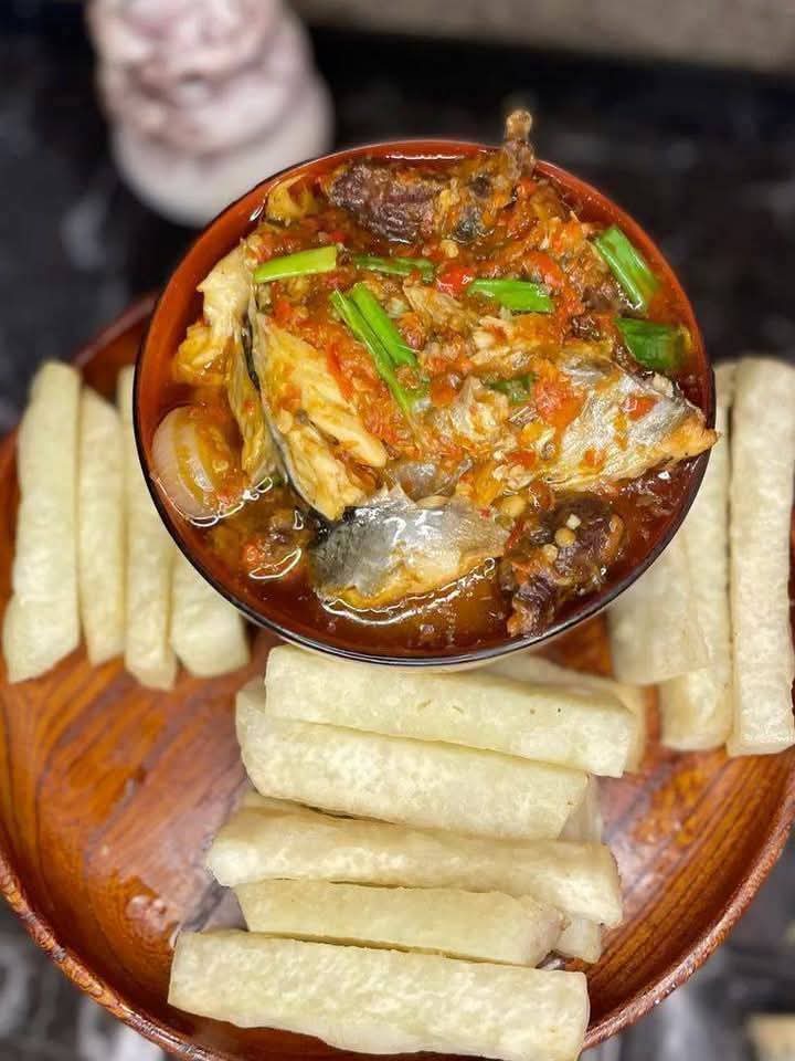 Fried Yam & Sauce